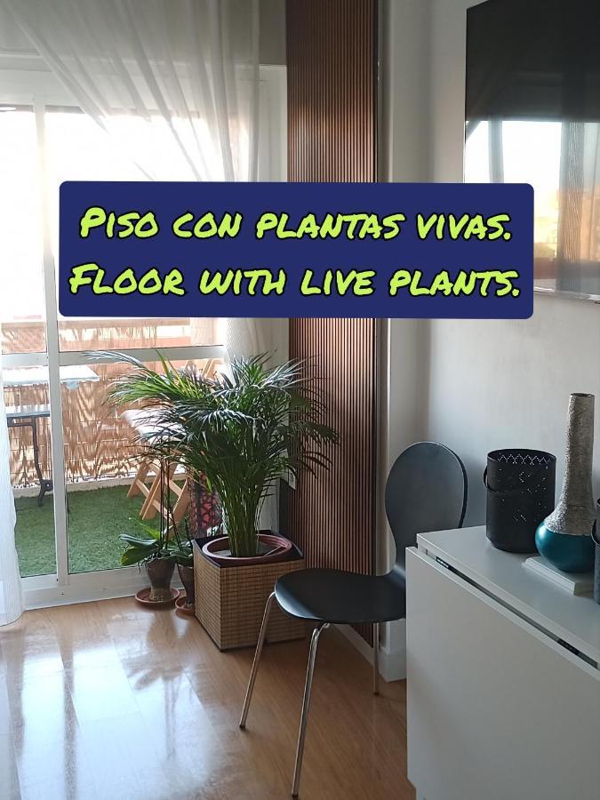 Sweet Home Benalmadena, Estudio Con Vistas Al Mar Y Excelente Conexion Wifi, Para No Fumadores, Con Piscinas, Sea Views, With Swimming Pools, Completely Renovated, Ideal For Older People, Bright With Morning Sun, No Smoking Exterior foto