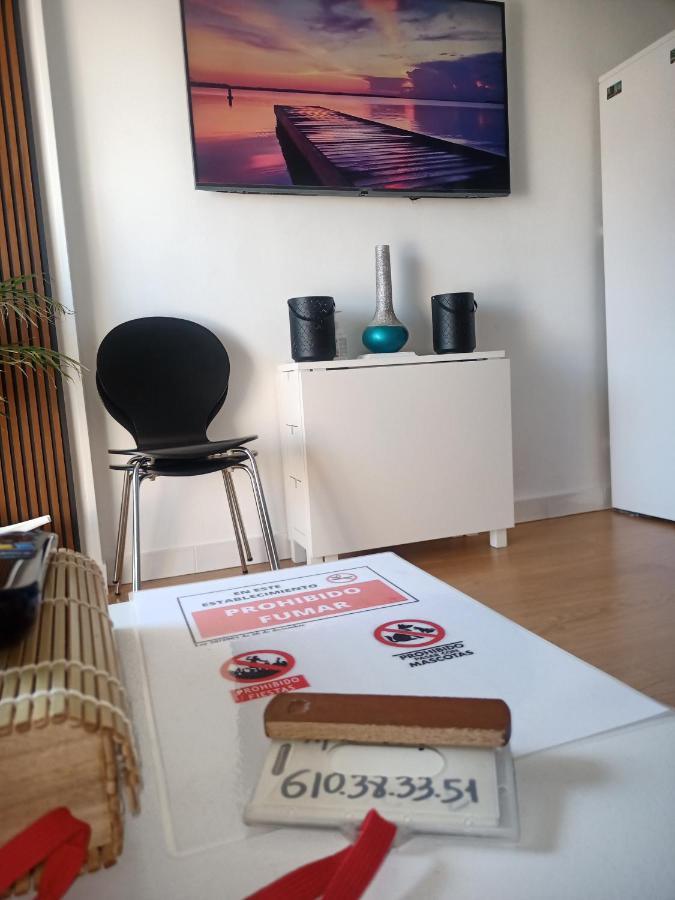 Sweet Home Benalmadena, Estudio Con Vistas Al Mar Y Excelente Conexion Wifi, Para No Fumadores, Con Piscinas, Sea Views, With Swimming Pools, Completely Renovated, Ideal For Older People, Bright With Morning Sun, No Smoking Exterior foto